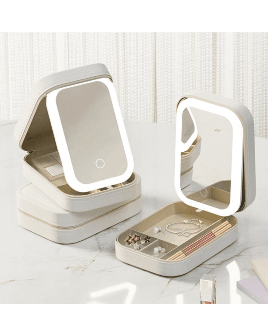 Hộp đựng đồ trang điểm tích hợp đèn led