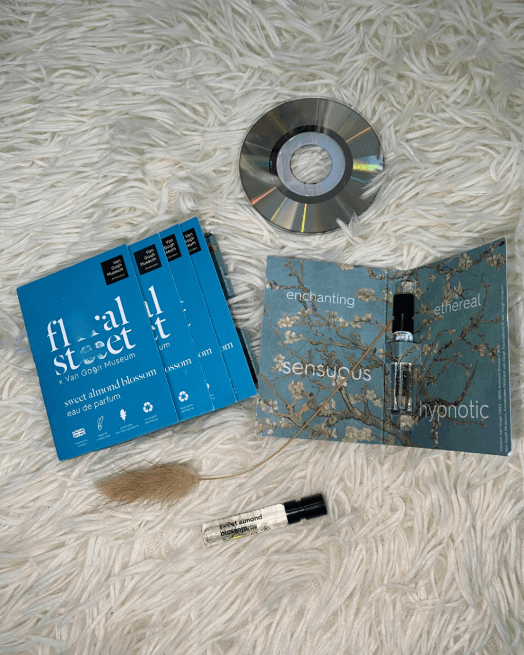 Mẫu dùng thử nước hoa Floral Street x Van Gogh Museum - 1.5ml