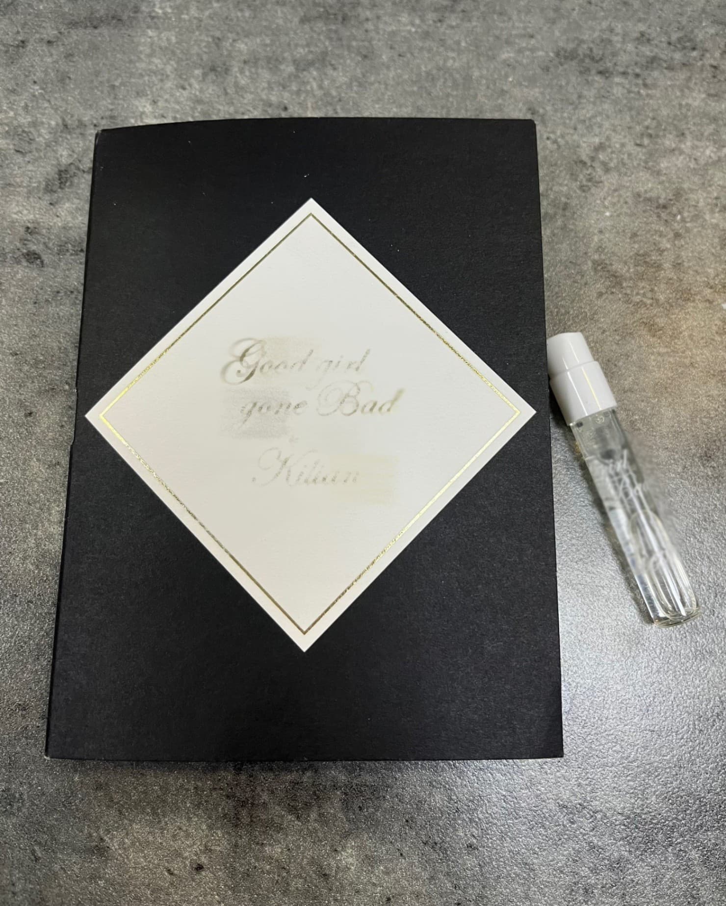 Mẫu dùng thử nước hoa - Paris Good Girl Gone Bad by KILIAN - 1.5ml